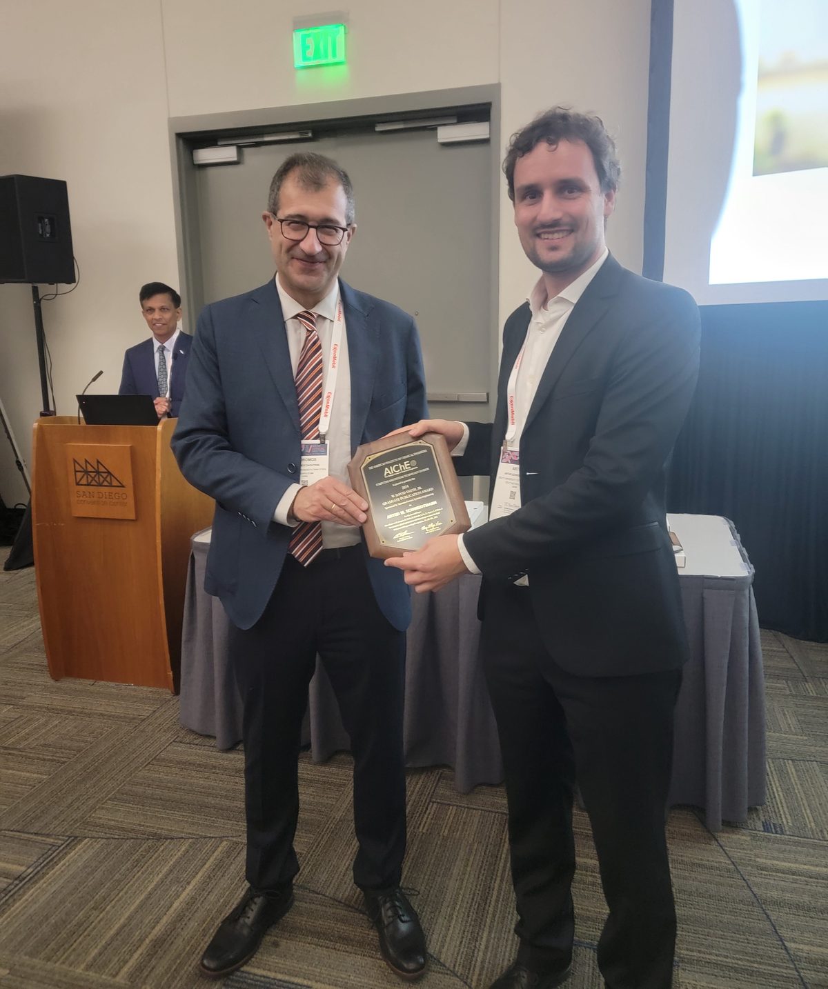 Artur receives the AIChE CAST W. David Smith, Jr. Graduate Publication Award